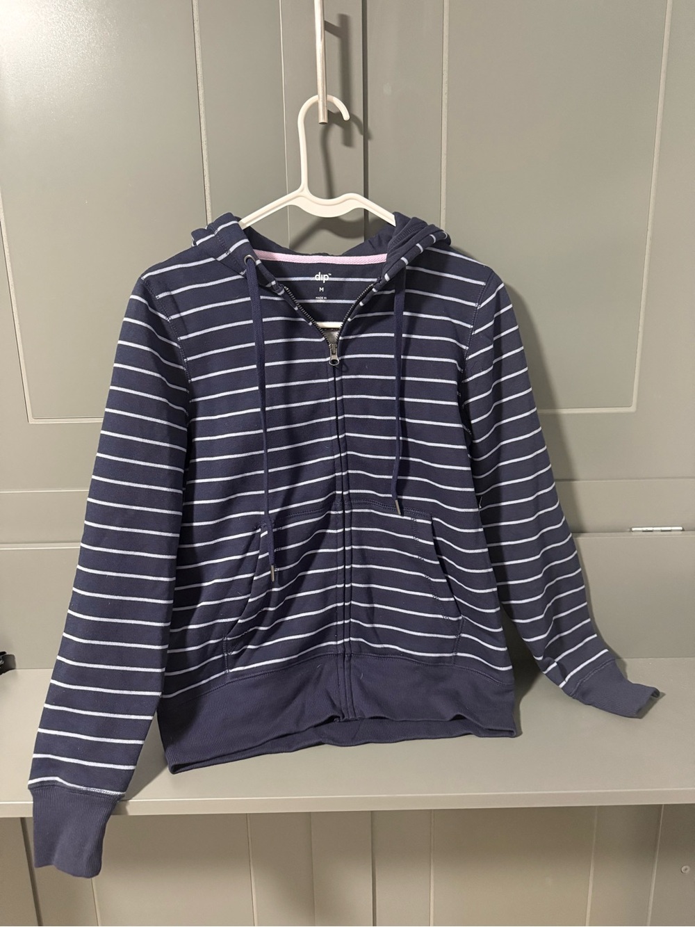 dip Navy and light blue Striped zip up